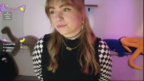 ImPumpkinBitch online show from 11-12-25, 01:00