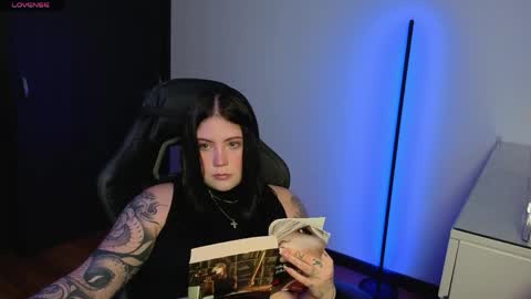 Snapshot of imsaloo chatting on 05-14-26, 12:50 Salome Evans online show from 05-14-26, 12:50