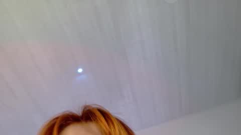 Snapshot of imsiennabellucci chatting on 11-04-25, 09:47 Sienna online show from 11-04-25, 09:47