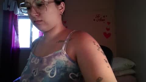 Florencia online show from 02-22-26, 06:06