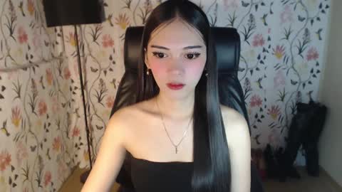 Snapshot of imyourlegalbaby chatting on 01-26-25, 06:28 Aki online show from 01-26-25, 06:28