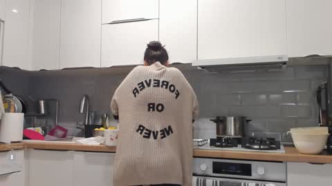 Ina Kush online show from 12-13-24, 06:59