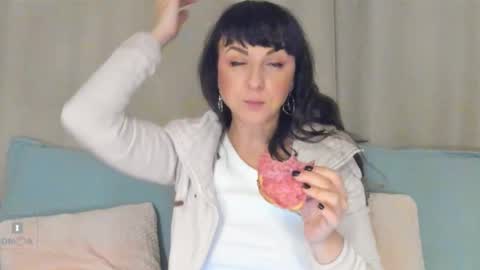 Ina Kush online show from 02-16-25, 12:52