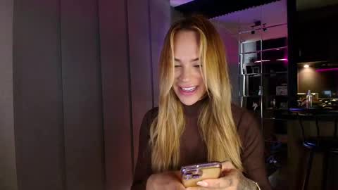 Inanna del Mar online show from 01-15-26, 12:21