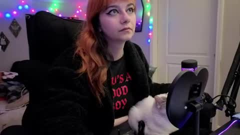 Inarafoxx online show from 06-05-26, 01:12