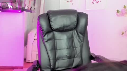 INARI online show from 01-25-25, 07:39