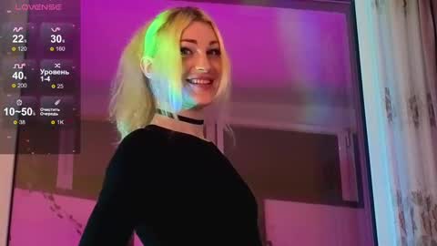  Dina  Help me reach 100 likes  online show from 09-19-25, 09:04