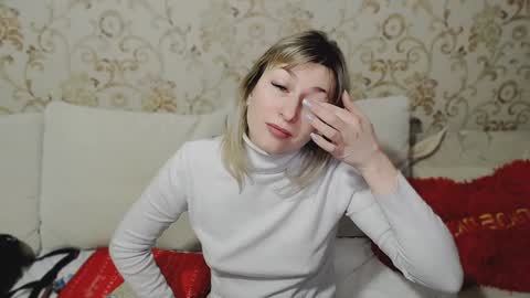 incredible_ariela online show from 12-17-24, 04:32