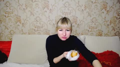 incredible_ariela online show from 01-17-25, 09:49
