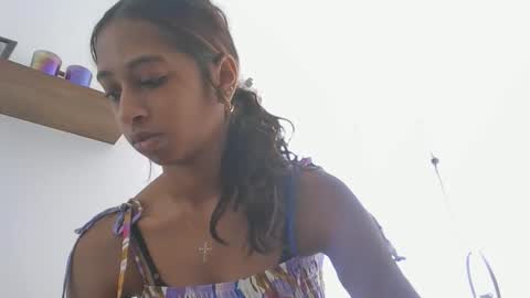 Snapshot of indanbella19 chatting on 04-20-26, 07:33 indanbella19 online show from 04-20-26, 07:33