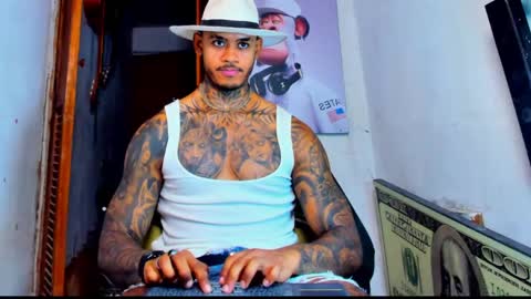 Jacobo online show from 04-21-26, 02:51