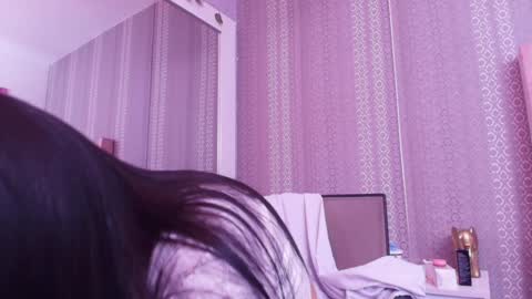 Snapshot of indi_catalina chatting on 01-21-25, 11:56 Indi Catalina online show from 01-21-25, 11:56