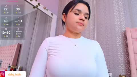 Snapshot of indi_catalina chatting on 02-17-25, 12:27 Indi Catalina online show from 02-17-25, 12:27