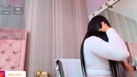 Snapshot of indi_catalina chatting on 03-03-25, 11:44 Indi Catalina online show from 03-03-25, 11:44