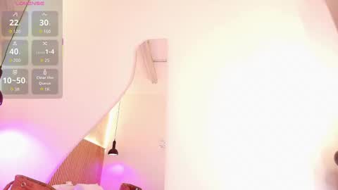 Snapshot of indi_catalina chatting on 10-09-25, 12:14 Indi Catalina online show from 10-09-25, 12:14