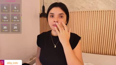 Snapshot of indi_catalina chatting on 12-15-25, 12:20 Indi Catalina online show from 12-15-25, 12:20