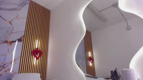 Indi Catalina online show from 03-24-26, 12:54