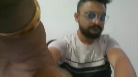 Snapshot of indian1433 chatting on 12-02-25, 04:18 indian1433 online show from 12-02-25, 04:18