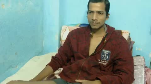 Snapshot of indian_bengali_boy chatting on 12-01-25, 04:23 Suman Leo online show from 12-01-25, 04:23