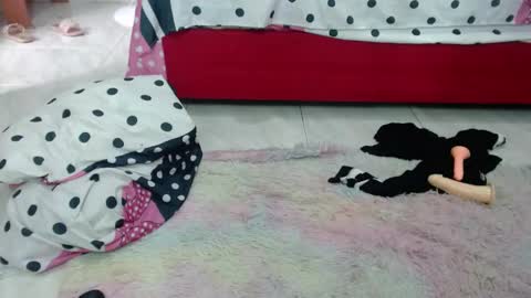 Snapshot of indian_horny_ chatting on 02-05-25, 06:15 Indian online show from 02-05-25, 06:15