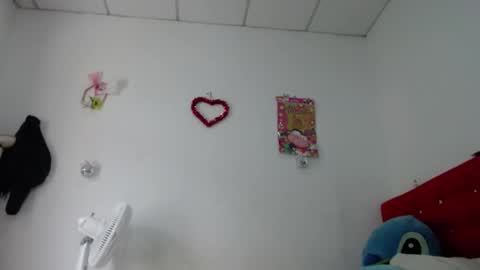 Snapshot of indian_horny_ chatting on 02-14-25, 06:08 Indian online show from 02-14-25, 06:08