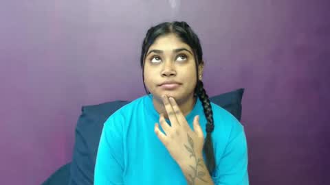 Snapshot of indian_rimmelx chatting on 01-25-25, 06:01 Melz online show from 01-25-25, 06:01