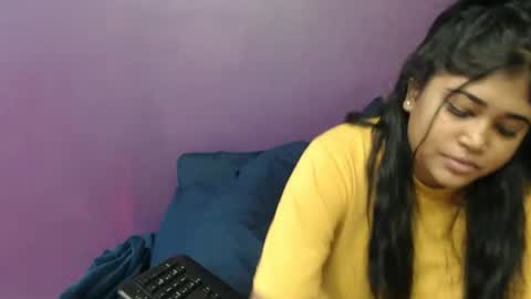 Snapshot of indian_rimmelx chatting on 01-29-25, 09:44 Melz online show from 01-29-25, 09:44