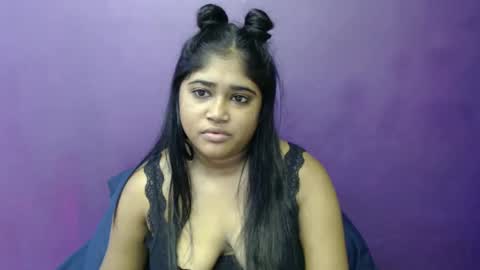 Snapshot of indian_rimmelx chatting on 02-09-25, 12:08 Melz online show from 02-09-25, 12:08