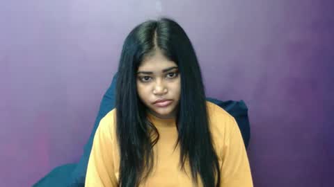 Snapshot of indian_rimmelx chatting on 02-13-25, 07:35 Melz online show from 02-13-25, 07:35