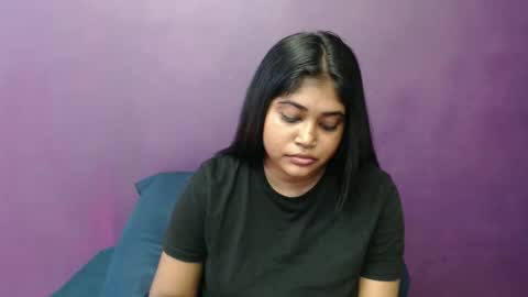 Snapshot of indian_rimmelx chatting on 03-11-25, 12:28 Melz online show from 03-11-25, 12:28