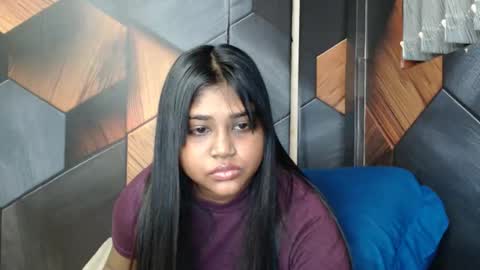Snapshot of indian_rimmelx chatting on 09-30-25, 06:40 Melz online show from 09-30-25, 06:40