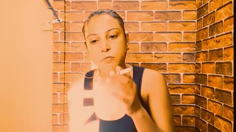 Snapshot of indian_spice_girl chatting on 06-01-26, 07:10 indian_spice_girl online show from 06-01-26, 07:10