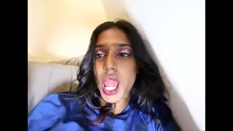 Snapshot of indian_succubus chatting on 01-07-26, 03:25 Perky baby online show from 01-07-26, 03:25