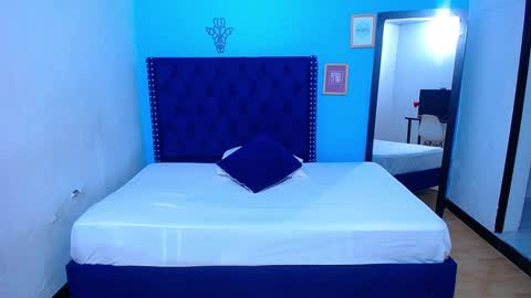 Snapshot of indian_whore18 chatting on 12-30-24, 09:19 indian_whore18 online show from 12-30-24, 09:19