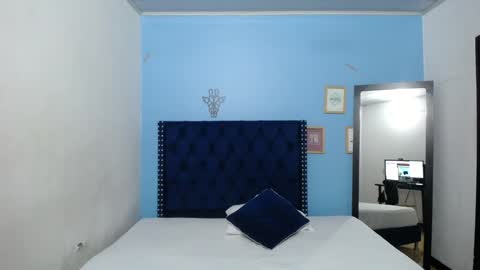 Snapshot of indian_whore18 chatting on 01-17-25, 03:45 indian_whore18 online show from 01-17-25, 03:45