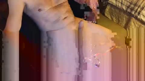 Snapshot of indiana50nhot chatting on 12-24-24, 09:00 indiana50nhot online show from 12-24-24, 09:00