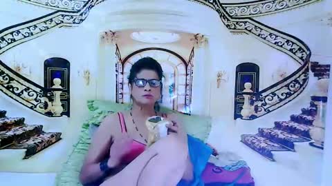 Femiez online show from 12-28-24, 10:03