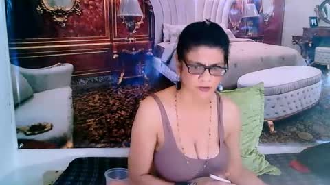 Femiez online show from 01-31-25, 06:24