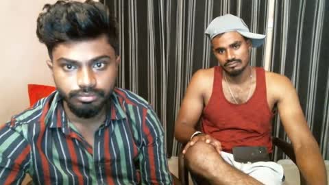 Snapshot of indianbull2023 chatting on 06-13-26, 02:53 indian slim boy with big for u online show from 06-13-26, 02:53