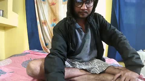 Snapshot of indiancumking chatting on 01-02-25, 10:48 inindiancumking online show from 01-02-25, 10:48