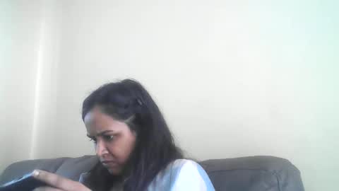 Snapshot of indiancutiexo chatting on 10-06-25, 02:14 indiancutiexo online show from 10-06-25, 02:14