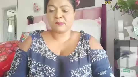 indiandelia online show from 02-22-25, 10:18