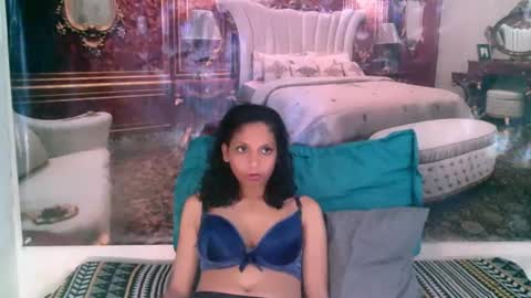 Jade online show from 01-15-25, 09:02