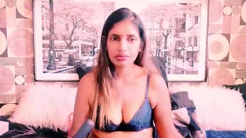 indianhoneyx online show from 01-17-26, 04:00