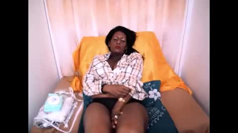 indianpeaches online show from 10-30-25, 06:04