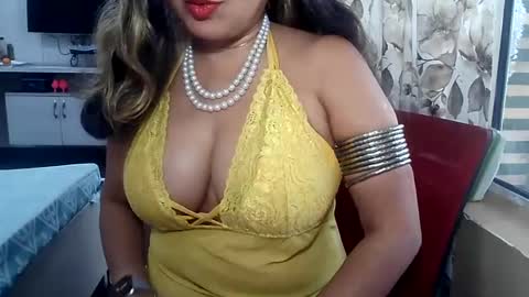 Radha online show from 02-13-25, 07:56