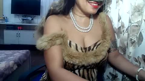 Radha online show from 02-26-25, 09:05