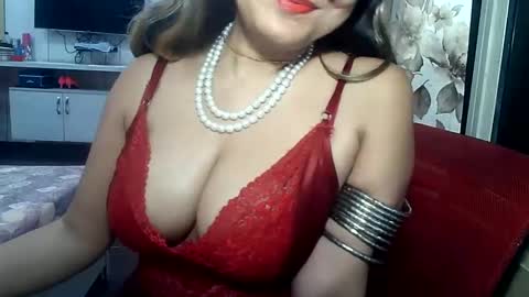 Radha online show from 02-28-25, 05:59