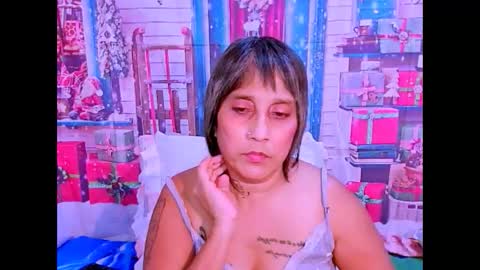 indianroxy27 online show from 12-14-25, 10:25