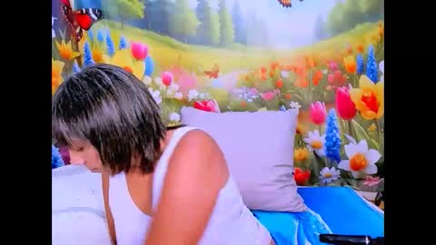 indianroxy27 online show from 02-12-26, 07:47